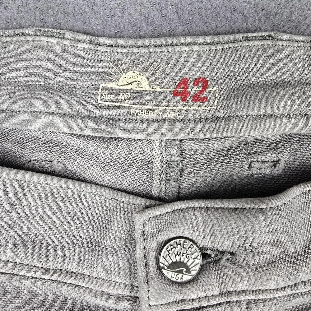 Faherty‎ Shorts Mens 42 Gray Stretch Terry Short 7 Inch Inseam Casual Chino Soft